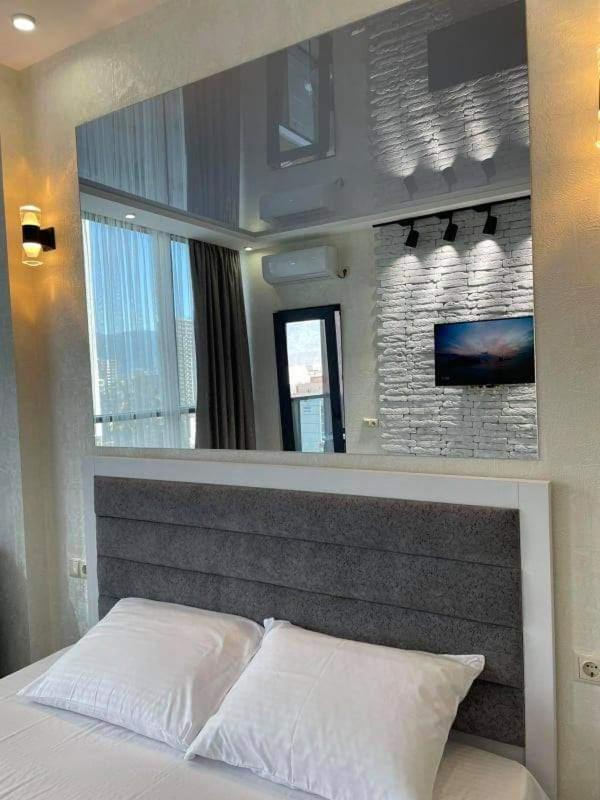 Dar Tower Apartment Батуми Екстериор снимка